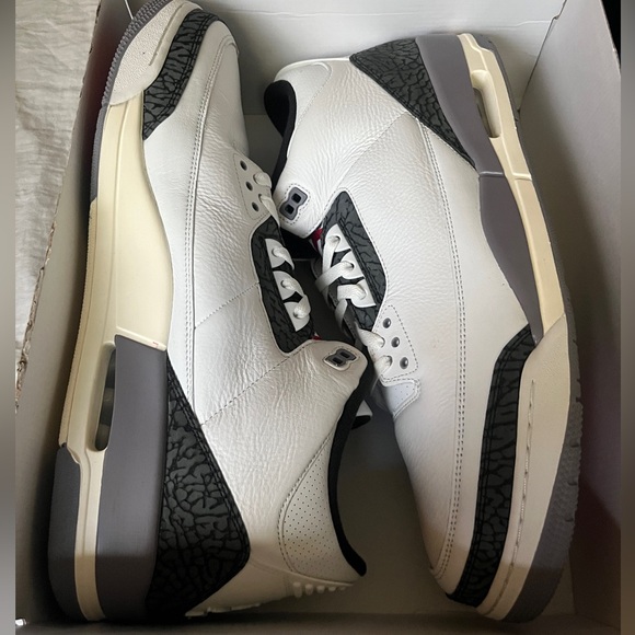 Air Jordan 3 Retro Brand New in Box size 18 - Picture 5 of 9